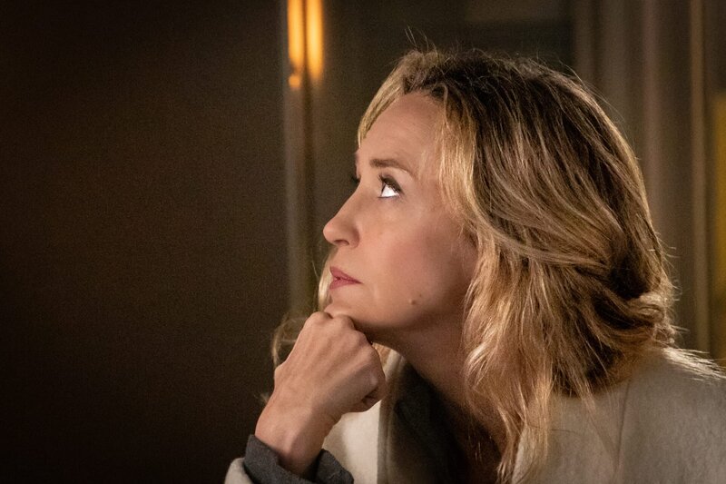 Blind Date unterm Weihnachtsbaum – Bild: Éloïse Legay /​ BEAUBOURG STORIES 2, BEAUBOURG AUDIOVISUEL, TF, Be-FILMS, RTBF (Télévision belge)