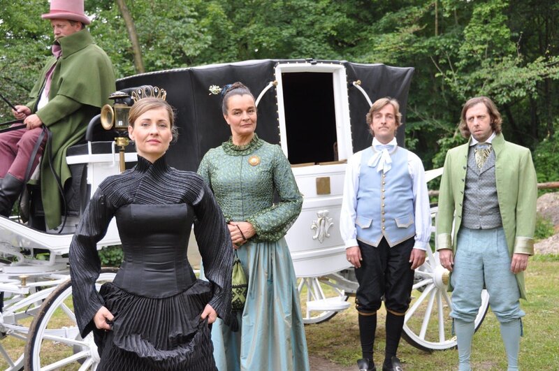 Der Teufel mit den drei goldenen Haaren – Bild: Angret Phen