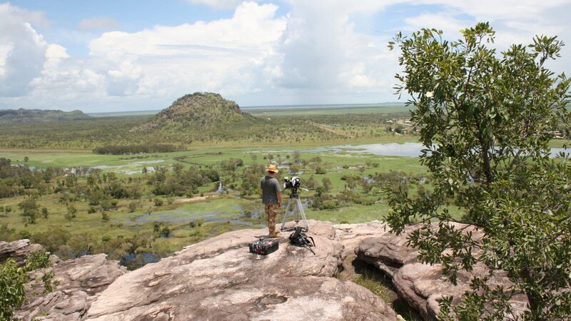 Landschaftsaufnahmen von australischen Sümpfen im Northern Territory. – Bild: ZDF und BBC/​E BAZALGETTE/​N LAW