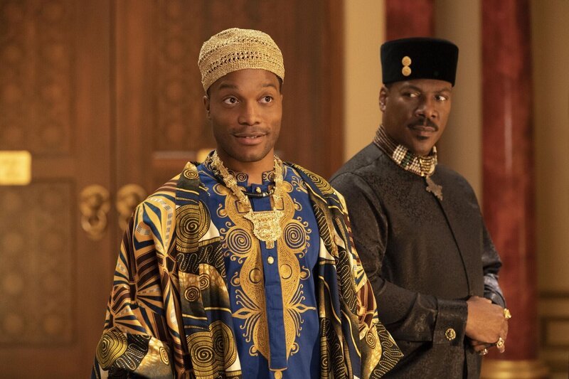 Lavelle Junson (Jermaine Fowler, l.); Prinz Akeem (Eddie Murphy, r.) – Bild: Paramount Pictures / Quantrell D. Colbert Lavelle Junson (Jermaine Fowler, l.); Prinz Akeem (Eddie Murphy, r.) – Bild: Paramount Pictures / Quantrell D. Colbert