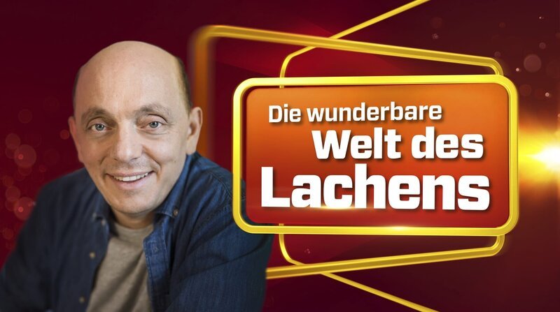 Bernhard Hoëcker präsentiert ihre schönsten Auftritte, besten Parodien und beliebtesten Sketche der größten norddeutschen Komödianten der vergangenen Jahrzehnte. – Bild: BR/​NDR/​Morris MacMatzen