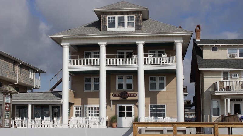 Exterior of the Lankford Hotel, as seen on Travel Channel’s Hotel Impossible. – Bild: The Travel Channel, L.L.C.