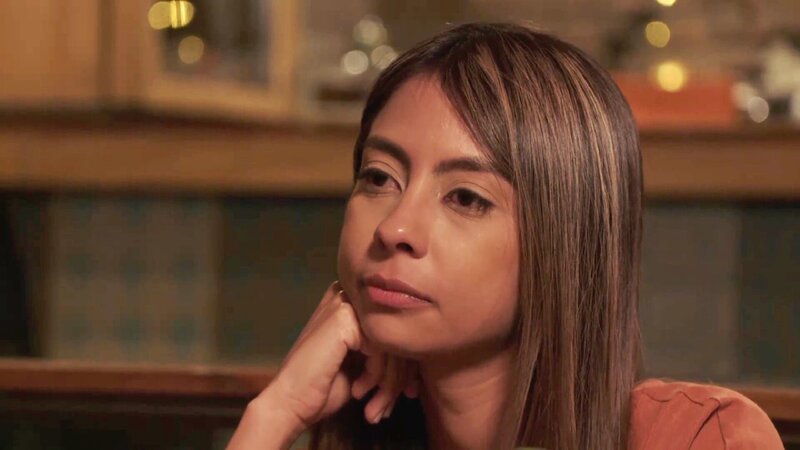 Melyza and her mom discuss Melyza’s relationship with Tim over dinner – Bild: Discovery Communications, LLC