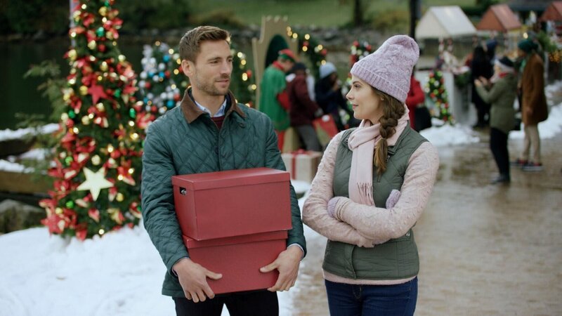 Zach Callahan (Andrew W. Walker), Lucy Lovett (Ashley Greene) Die Verwendung des sendungsbezogenen Materials ist nur mit dem Hinweis und Verlinkung auf RTL+ gestattet. +++ Die Verwendung des sendungsbezogenen Materials ist nur mit dem Hinweis und Verlinkung auf RTL+ gestattet. +++; Zach Callahan (Andrew W. Walker), Lucy Lovett (Ashley Greene) Die Verwendung des sendungsbezogenen Materials ist nur mit dem Hinweis und Verlinkung auf RTL+ gestattet. +++ Die Verwendung des sendungsbezogenen Materials ist nur mit dem Hinweis und Verlinkung auf RTL+ gestattet. +++ – Bild: Beta Film
