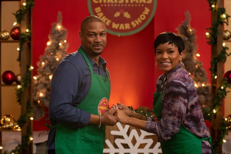 Brianna (LeToya Luckett) und Julian (Finesse Mitchell), ehemalige Rivalen einer Konditorenschule, treffen bei einem Backwettbewerb aufeinander. – Bild: Mar Vista Entertainment, LLC