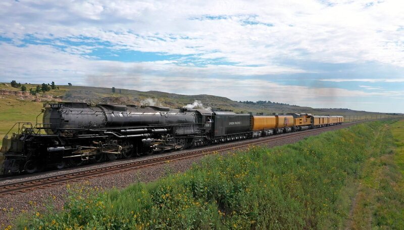 Big Boy 2019 fährt auf der Strecke der Transkontinental Railway. – Bild: SWR/​ZDF