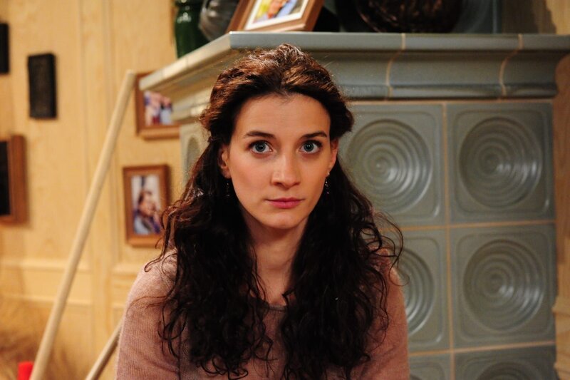 Elena (Lili Gesler) – Bild: ARD /​ Ann Paur