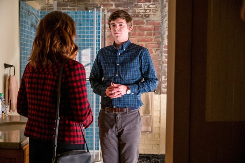 Paige Spara (Lea Dilallo), Freddie Highmore (Dr. Shaun Murphy). – Bild: ORF/​Sony Pictures/​ABC/​Kailey Schwerman