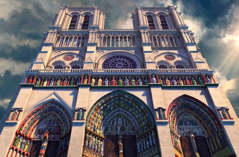 Großaufnahme der Fassade der Kathedrale Notre-Dame de Paris. Im Mittelalter waren alle Figuren bunt angemalt. – Bild: phoenix/​ZDF/​P33