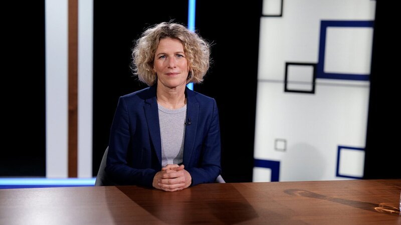 NZZ Standpunkte Trump und die Ukraine: Lässt der Westen das Land im Stich? Sabine Fischer – Bild: SRF/​PTV