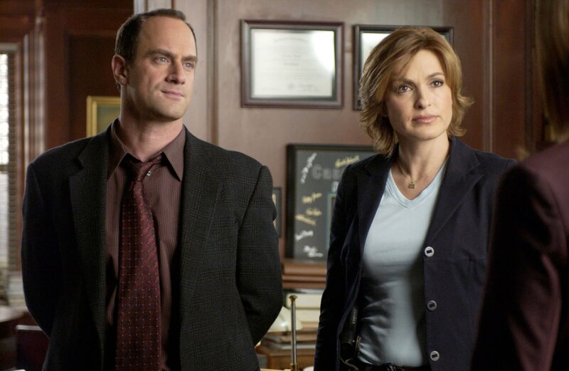 L-R: Det. Elliot Stabler (Christopher Meloni), Det. Olivia Benson (Mariska Hargitay) – Bild: NBC Universal