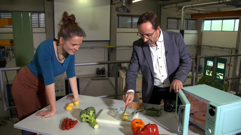 Backöfen und Mikrowellen – Bild: ORF, Bavaria