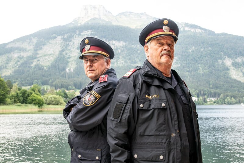 v.li.: Franz Gasperlmaier (Johannes Silberschneider) und Friedrich Kahlß (Gerhard Ernst) – Bild: ServusTV /​ Birgit Probst