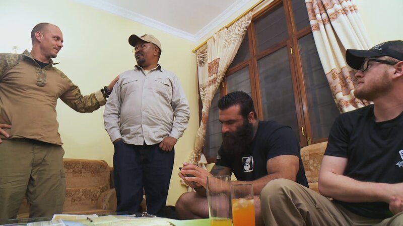 Anton, Robert, Oz and Phil in Tanzania. – Bild: Discovery Networks
