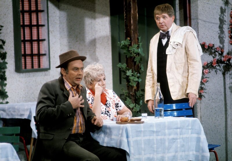 Herbert Hisel, Gretel Löwinger, Paul Löwinger. – Bild: ORF/​Walter Swistelnicki