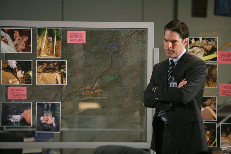 Ein Fall, der bereits vier Jahre vergangen ist, bereitet Aaron Hotchner (Thomas Gibson) Kopfzerbrechen … – Bild: 13TH STREET_2008 ABC Studios