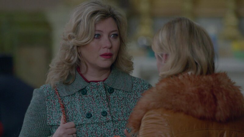 Candice Renoir (Cécile Bois) – Bild: AXN White