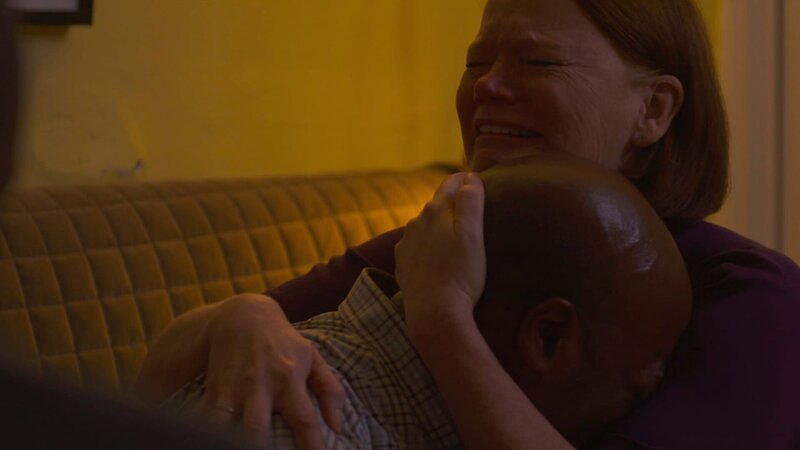 Nikki’s parents hear the terrible news that she’s been murdered. – Bild: Discovery Communications