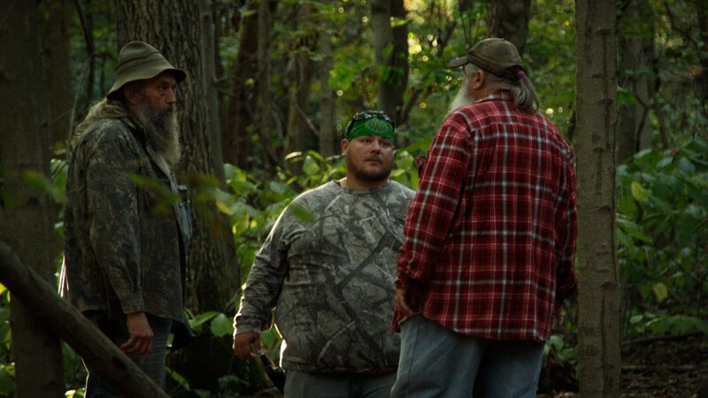 L-R: Hucklebery, Buck, Jeff – Bild: Warner Bros. Discovery