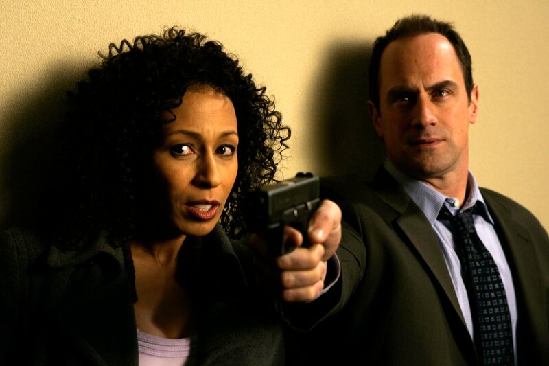 Law & Order SVU „Blast“ #07013. Chris Meloni (Stabler) Tamara Tunie (M.E. Warner) – Bild: Will Hart /​ NBC Universal