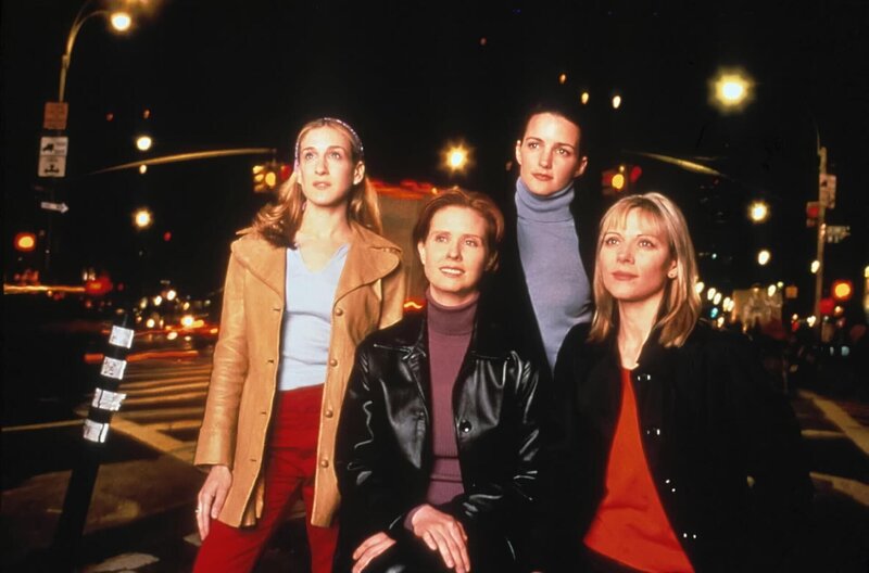 Ledige Frauen scheinen für verheiratete Frauen Lieblingsfeindbilder zu sein – diese Erfahrungen machen (v.l.n.r.) Carrie (Sarah Jessica Parker), Miranda (Cynthia Nixon), Charlotte (Kristin Davis) und Samantha (Kim Cattrall). – Bild: Sky Atlantic