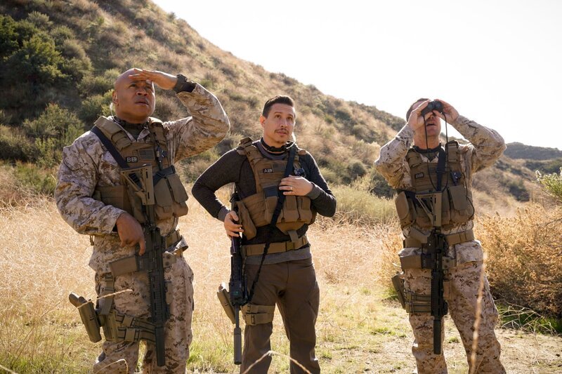 (v.l.n.r.) Sam Hanna (LL Cool J); Vostanik Sabatino (Erik Palladino); G. Callen (Chris O’Donnell) – Bild: 2019 CBS Broadcasting, Inc.