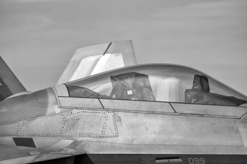 luftfahrt, f 22 raptor, raptor, jet, f-22, luft, flucht, flugzeuge, militärische, american, f22, heimlichkeit, flugzeug, kämpfer, armee, luftwaffe, fliegen, airshow, krieg, verteidigung , – Bild: CC0 Creative Commons Freie kommerzielle Nutzung Kein Bildnachweis nötig
