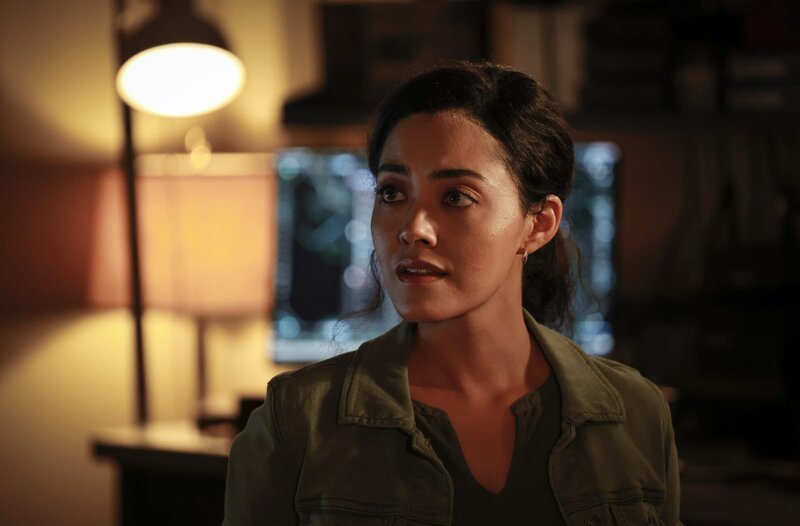 Lucy Tara (Yasmine Al-Bustami) – Bild: 2021 CBS Broadcasting Inc. All Rights Reserved. /​ Zack Dougan Lizenzbild frei