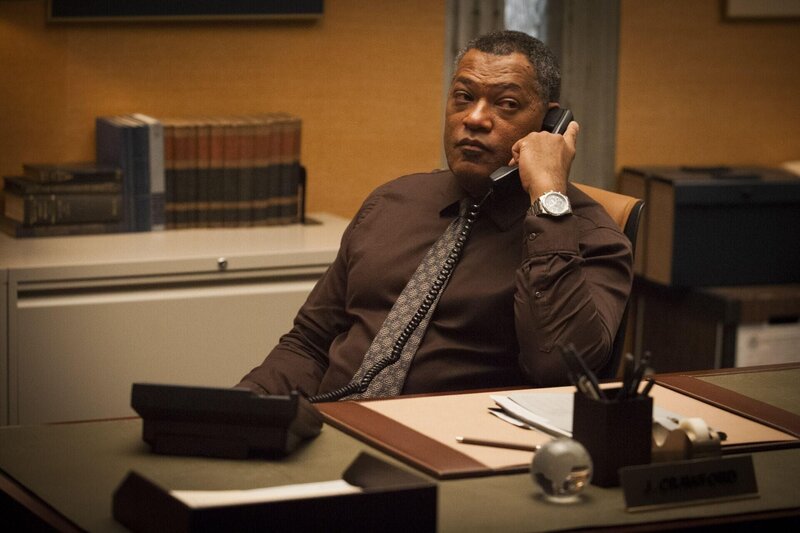 Jack Crawfords (Laurence Fishburne)Team muss in einem besonderen Fall ermitteln: Eine komplette Familie wurde am Esstisch ermordet, offenbar von dem seit einiger Zeit vermissten Sohn. – Bild: Brooke Palmer