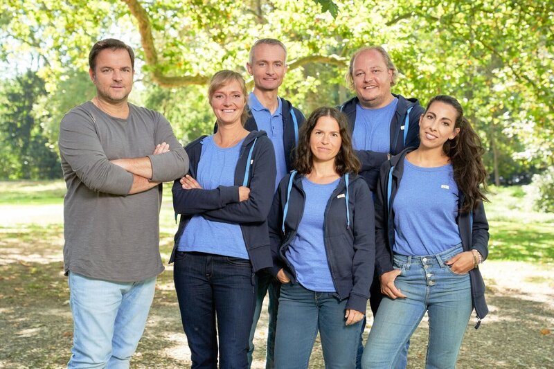 V.l.: Martin Rütter, Franziska Herre, Marc Lindhorst, Steffi Krauß, Hubert Berretz und Ellen Marques. – Bild: RTL /​ Guido Engels