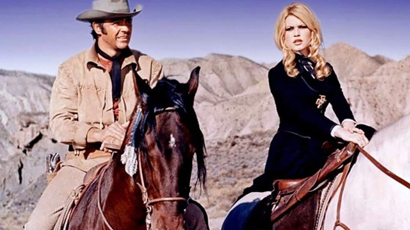 Als eine Jagdgesellschaft europäischer Adeliger wie Irina Lazaar (Brigitte Bardot) im wilden Westen in einen tödlichen Hinterhalt gerät, ist der erfahrene Trapper Shalako (Sean Connery) die letzte Rettung. – Bild: ZDF und CCC Filme./CCC Filme Als eine Jagdgesellschaft europäischer Adeliger wie Irina Lazaar (Brigitte Bardot) im wilden Westen in einen tödlichen Hinterhalt gerät, ist der erfahrene Trapper Shalako (Sean Connery) die letzte Rettung. – Bild: ZDF und CCC Filme./CCC Filme