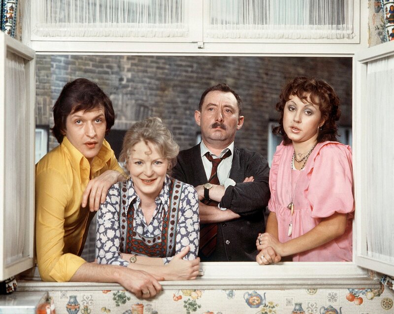 Familie Tetzlaff v.li.n.re.: Michael (Diether Krebs), Else (Elisabeth Wiedemann), Alfred (Heinz Schubert) und Rita (Hildegard Krekel). – Bild: WDR