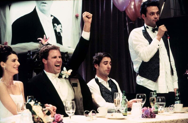 Frank (Will Ferrell, 2.v.l.) ist zwar mit Marissa (Perrey Reeves, l.) frisch verheiratet, doch deren tägliche Gängelung haben ihn den Schritt längst bereuen lassen. Freund Mitch (Luke Wilson, 2.v.r.) hat sich gerade von Heidi getrennt, und gemeinsam beginnen sie, um die Häuser zu ziehen. Auch Beanie (Vince Vaughn) vermisst das lockere Junggesellenleben, denn er steht mit seiner Frau auf Kriegsfuß … – Bild: DreamWorks SKG Frank (Will Ferrell, 2.v.l.) ist zwar mit Marissa (Perrey Reeves, l.) frisch verheiratet, doch deren tägliche Gängelung haben ihn den Schritt längst bereuen lassen. Freund Mitch (Luke Wilson, 2.v.r.) hat sich gerade von Heidi getrennt, und gemeinsam beginnen sie, um die Häuser zu ziehen. Auch Beanie (Vince Vaughn) vermisst das lockere Junggesellenleben, denn er steht mit seiner Frau auf Kriegsfuß … – Bild: DreamWorks SKG