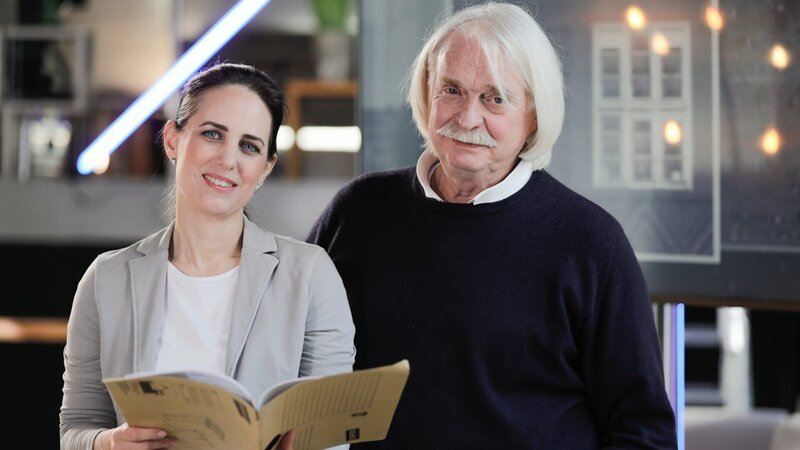 Das Experten-Duo: Die Psychologin Katinka Keckeis und der Profiler Axel Petermann. – Bild: ZDF/​Ralf Gemmecke