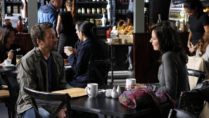 Frank Waters (Michael Weston) und Det. Jo Danhill (Sela Ward) – Bild: MG RTL D /​ CBS