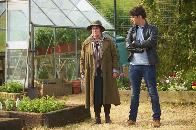 Brenda Blethyn (Inspectrice-chef Vera Stanhope), Kenny Doughty (Sergent Aiden Healy) RÃ©alisateur : Daikin Marsh – Bild: France 3