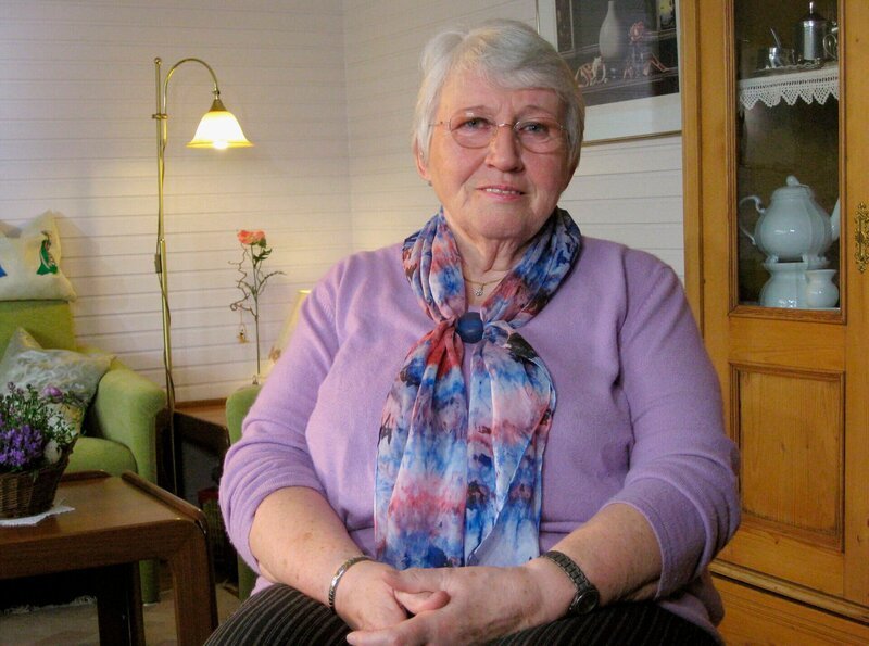 NDR Fernsehen DAS GLÜCK DER HAUSFRAU, TEIL 1, „Zwischen Romantik und Windelwaschen“. Ingrid Schubert aus Verden. – Bild: NDR/​HR/​Beatrice Weineck