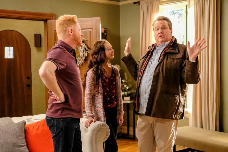 L-R: Mitchell Pritchett (Jesse Tyler Ferguson), Lily Tucker-Pritchett (Aubrey Anderson-Emmons) and Cameron Tucker (Eric Stonestreet) – Bild: ORF/​20th Century Fox/​Jessica Brooks