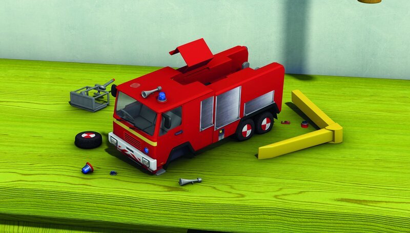 Hannah hat heimlich mit dem Feuerwehrauto gespielt. Jetzt ist es kaputt. – Bild: KiKA/​Prism Art & Design Limited
