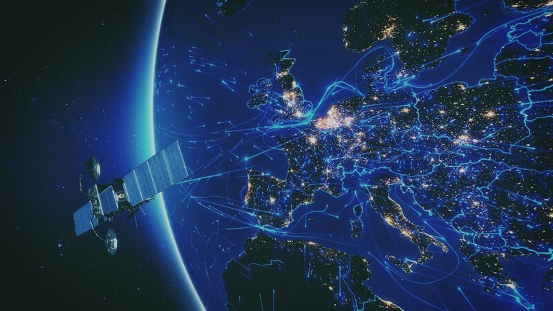 Ab in die Zukunft – artwork – Bild: Servus TV /​ APC