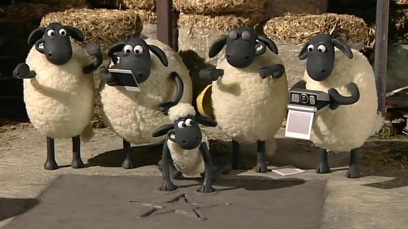 Der frische Beton lädt dazu ein, Spuren für die Ewigkeit zu hinterlassen. – Bild: WDR/​Aardman Animation Ltd./​BBC