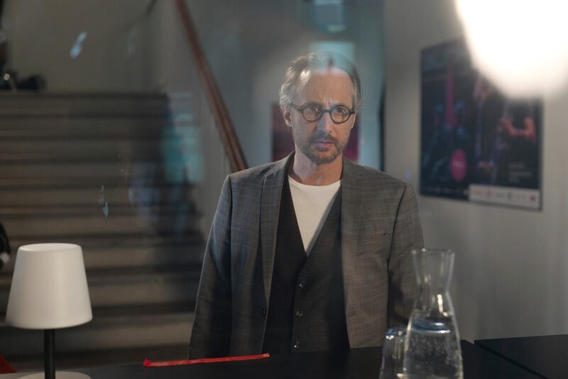 Armin Trost (Michael Ostrowski) – Bild: ServusTV /​ Ricardo Gstrein