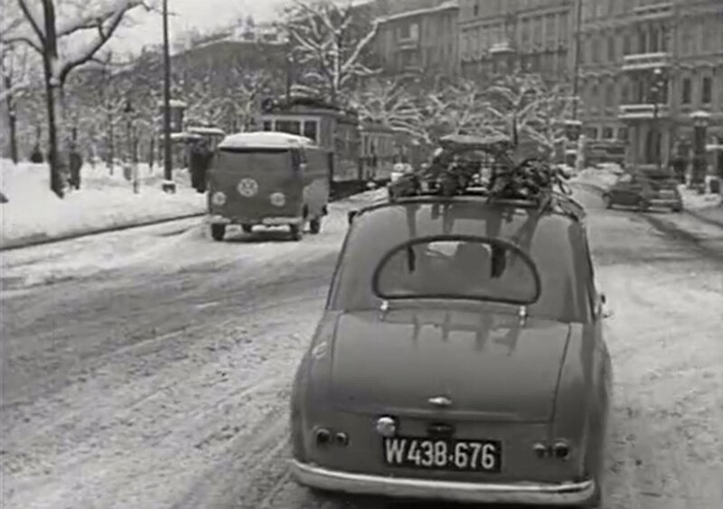 „Ausflug ins Gestern“, „Winter in der Stadt.“ Zeitreise zurück in die 50er und 60er. Ein unterhaltsamer Rückblick auf das letzte Jahrhundert.Winter in der Stadt im Jahre 1958. Der hektische Pulsschlag Wiens ist schneebedingt ruhiger geworden. Kinder spielen im Schnee während Schneearbeiter ihrer Arbeit nachgehen. – Bild: ORF