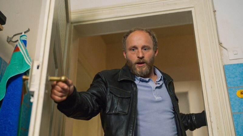 Florian Eder (Florian Brückner) – Bild: ORF/​Beta Film/​RTL/​Luis Zeno Kuhn