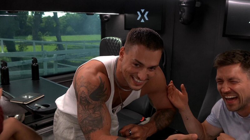 Max Bornmann (l.); Philipp Boy (r.) – Bild: Joyn Eigenproduktionsbild frei