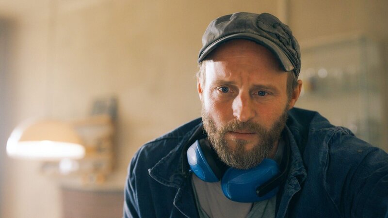 Florian Eder (Florian Brückner) – Bild: ORF/​Beta Film/​RTL/​Luis Zeno Kuhn
