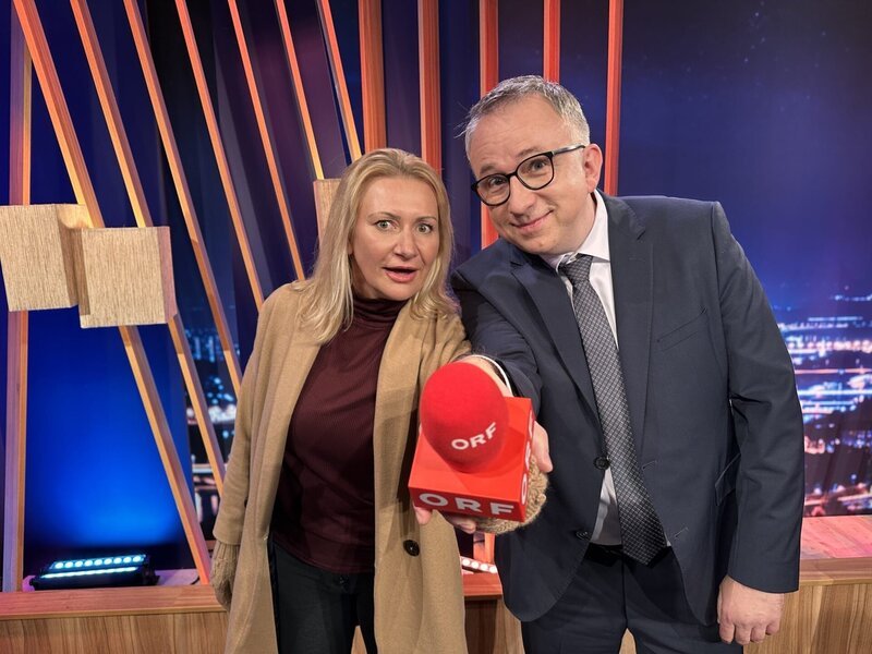Angelika Niedetzky, Peter Klien. – Bild: ORF/​Gebhardt Productions
