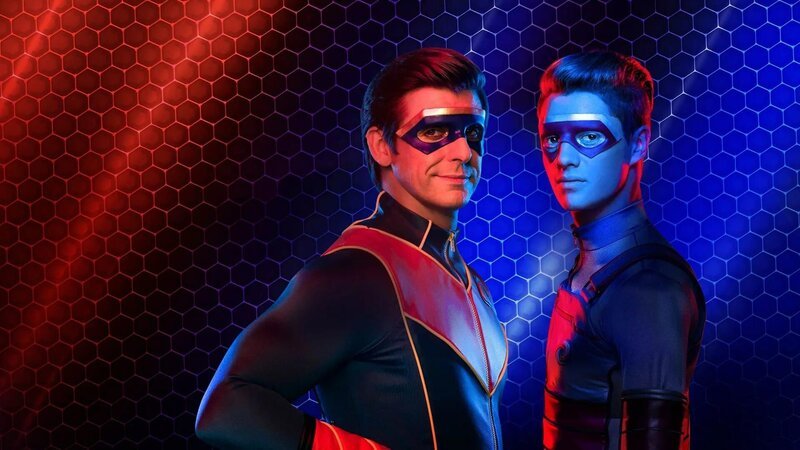 L-R: Ray Manchester /​ Captain Man (Cooper Barnes), Henry Hart /​ Kid Danger (Jace Norman) – Bild: ViacomCBS