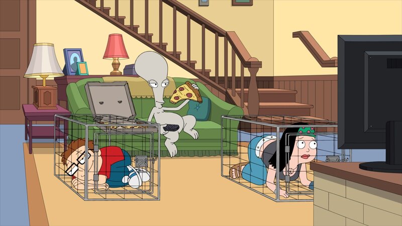 L-R: Steve, Roger, Hayley – Bild: ViacomCBS