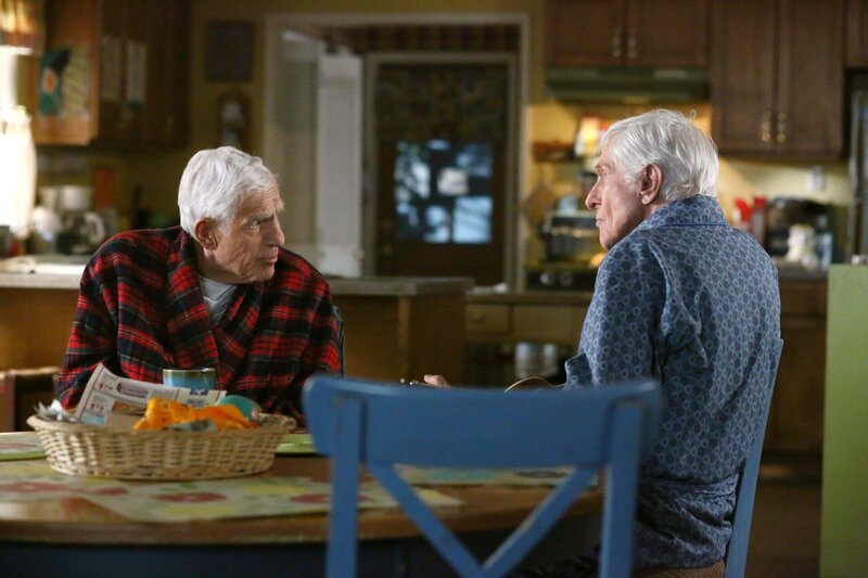 Tag (Jerry Van Dyke, l.); Dutch (Dick Van Dyke, r.) – Bild: Warner Brothers